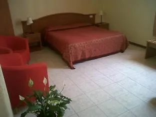Leone X Guest House Florence 3*,